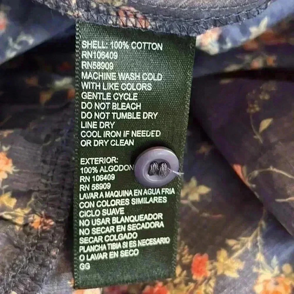 Antonio Melani | Navy, Red & Peach Floral Short Puff Sleeve Blouse - Picture 6 of 6